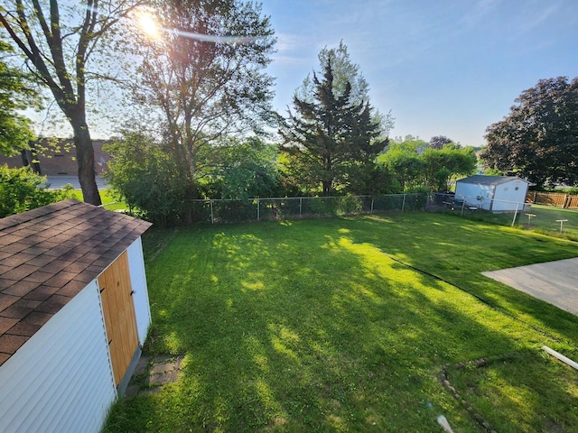 237 Sumac Ln, Schaumburg, IL 60193 - view of yard
