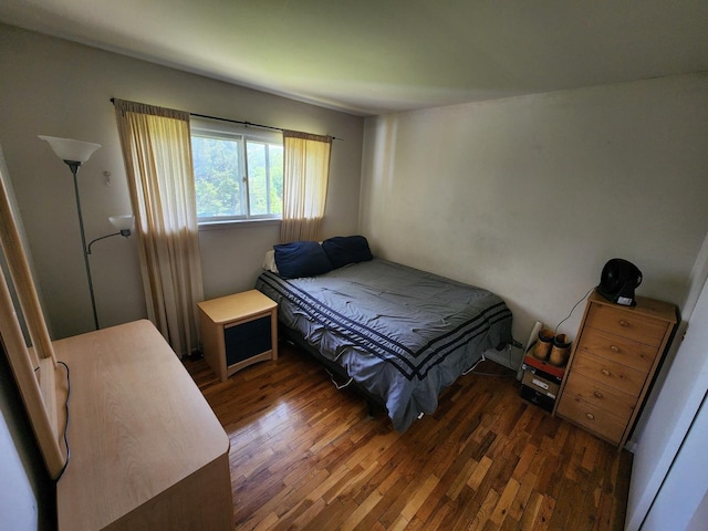 237 Sumac Ln, Schaumburg, IL 60193 - bedroom featuring dark wood-type flooring
