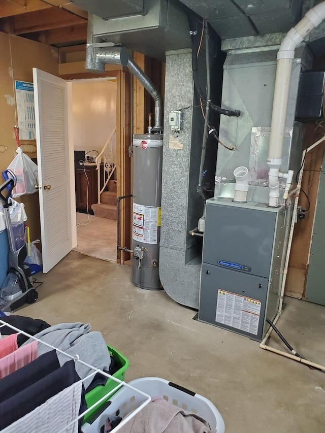 237 Sumac Ln, Schaumburg, IL 60193 - utility room with gas water heater