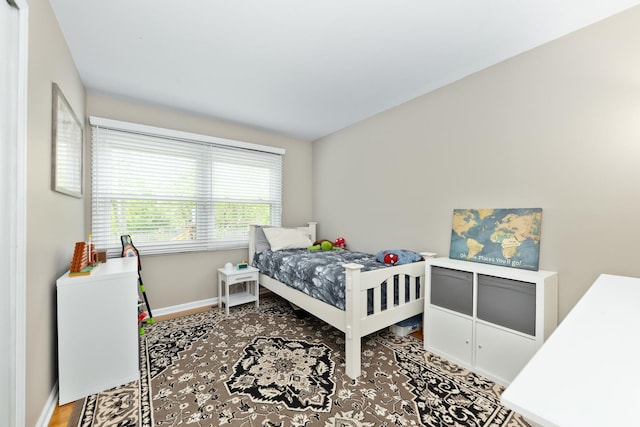 1613 Swallow St, Naperville, IL 60565 - bedroom with baseboards