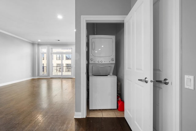 1355 W Washington Blvd Unit 4D, Chicago, IL 60607 - laundry room with stacked washer / drying machine, crown molding, wood finished floors, and recessed lighting