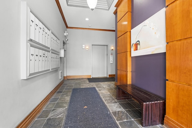 1355 W Washington Blvd Unit 4D, Chicago, IL 60607 - common area featuring ornamental molding