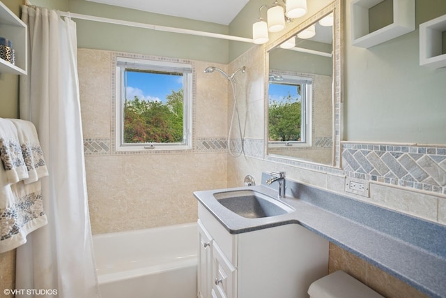43 N Mount Prospect Rd, Des Plaines, IL 60016 - full bathroom featuring shower / bath combo, vanity, and toilet