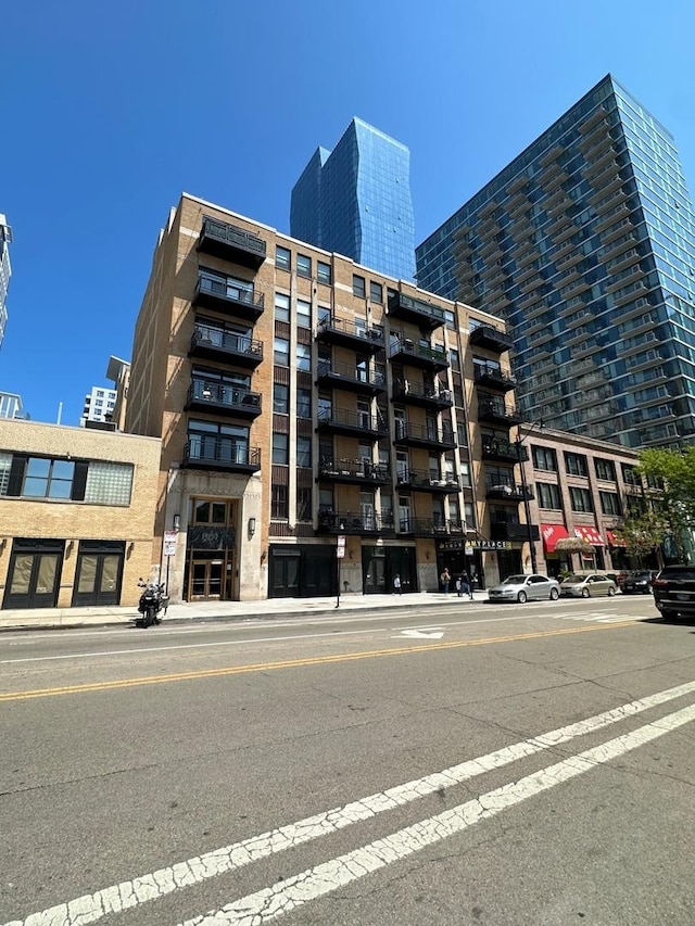 1307 S Wabash Ave Unit 402, Chicago, IL 60605 - view of property
