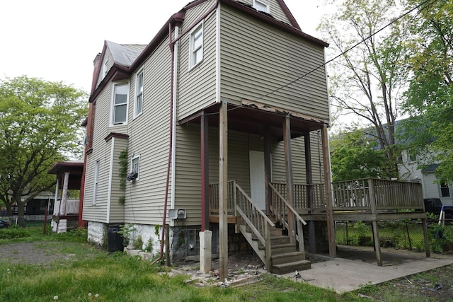7225 S Princeton Ave, Chicago, IL 60621 - view of front of property with a deck and a patio