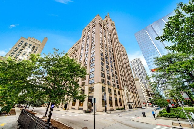 680 N Lake Shore Dr Unit 1623, Chicago, IL 60611 - view of property