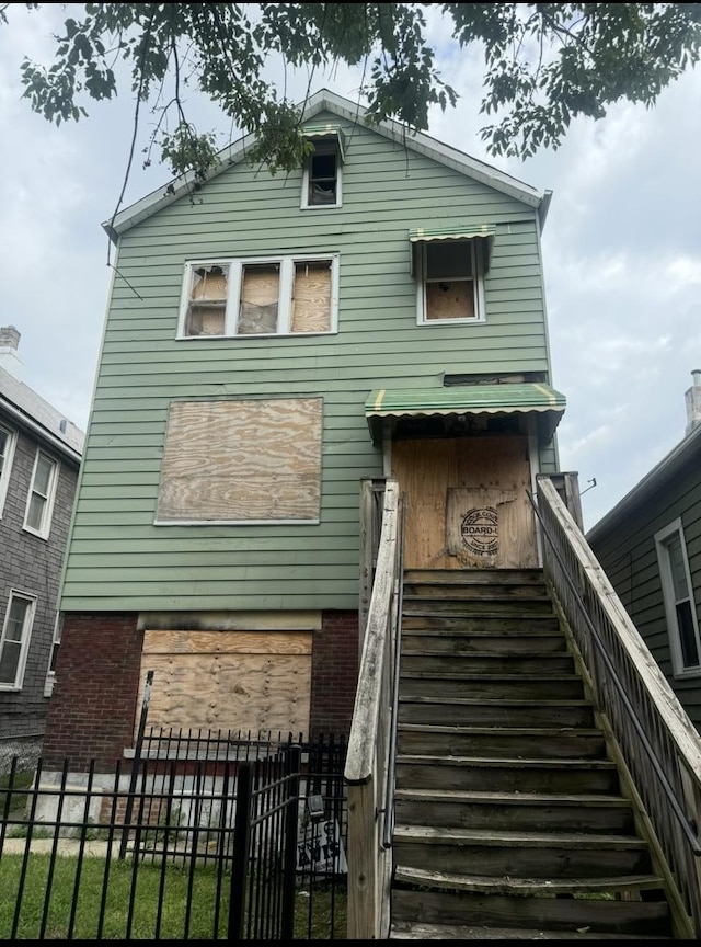 5427 S Princeton Ave, Chicago, IL 60609 - back of house with stairway