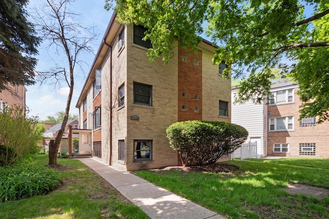 5855 W Higgins Ave Unit Gr, Chicago, IL 60630 - view of building exterior