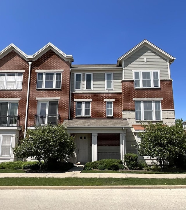 203 W Hyde St, Arlington Heights, IL 60005 - multi unit property with brick siding