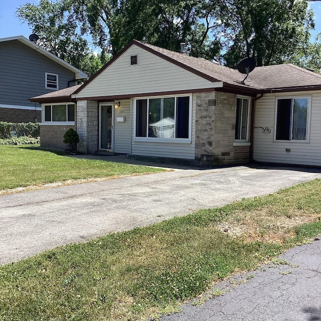 237 Marquette St, Park Forest, IL 60466 - photo 2