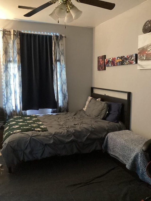 237 Marquette St, Park Forest, IL 60466 - bedroom featuring a ceiling fan