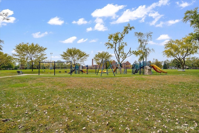 521 N Elm St, Hillside, IL 60162 - community playground with a yard