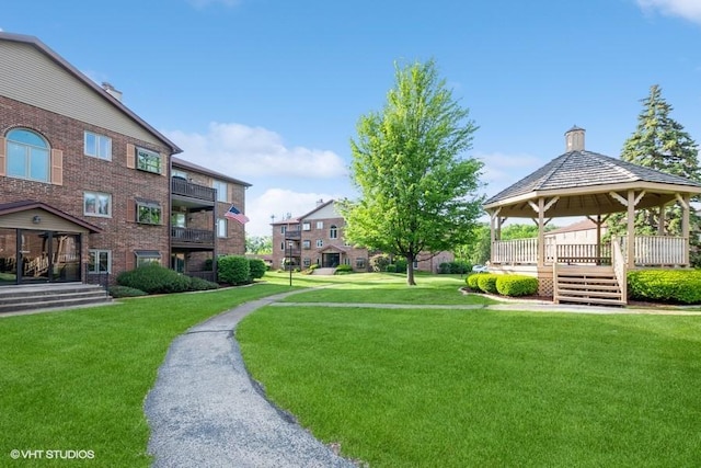 6437 Oak Forest Ave Unit 1E, Tinley Park, IL 60477 - surrounding community with a gazebo and a lawn