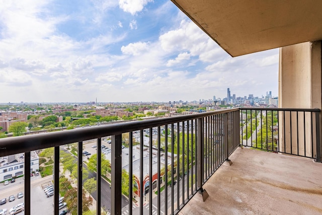 2901 S Michigan Ave Unit 1706, Chicago, IL 60616 - balcony with a view of skyline