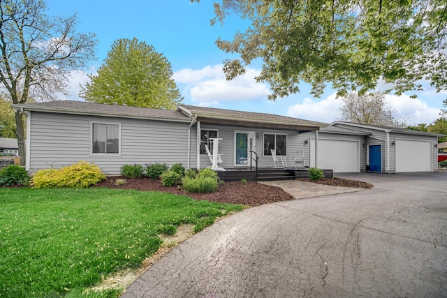 26238 W Hickory Ln, Ingleside, IL 60041 - single story home with covered porch and a front yard