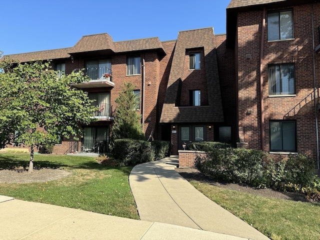80 S Pleasant Rd Unit 204, Lake Zurich, IL 60047 - view of building exterior