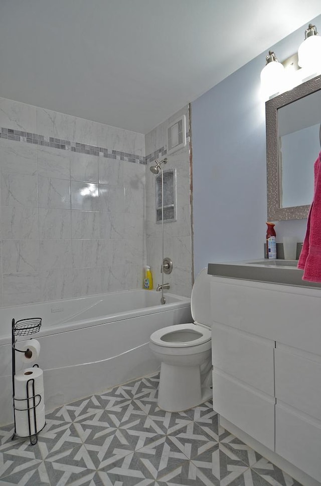 9 Maplewood Ln, Ottawa, IL 61350 - full bathroom featuring bathtub / shower combination, toilet, vanity, and tile patterned floors