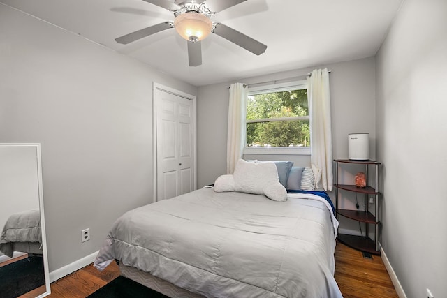1274 Theresa Ln, Bourbonnais, IL 60914 - bedroom with wood finished floors, baseboards, a closet, and ceiling fan