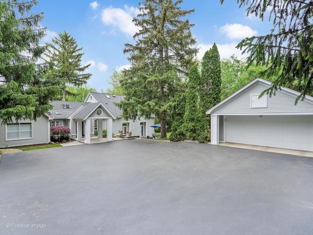 5951 S Grant St, Burr Ridge, IL 60527 - view of front facade with a detached garage