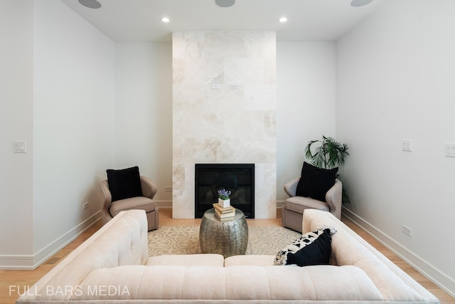 4183 W Nelson St, Chicago, IL 60641 - photo 10