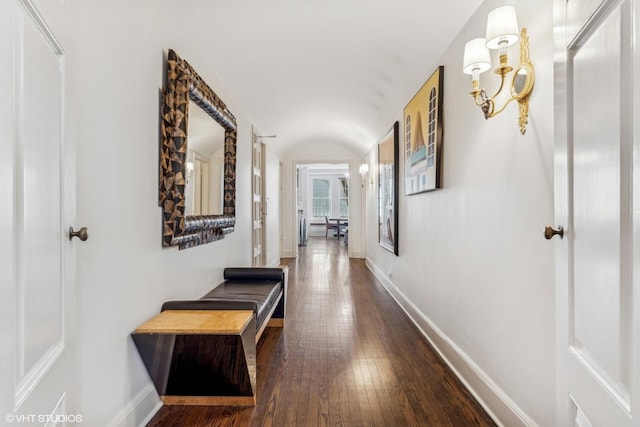 1320 N State Pkwy Unit 2A, Chicago, IL 60610 - corridor with baseboards, dark wood-style flooring, and vaulted ceiling