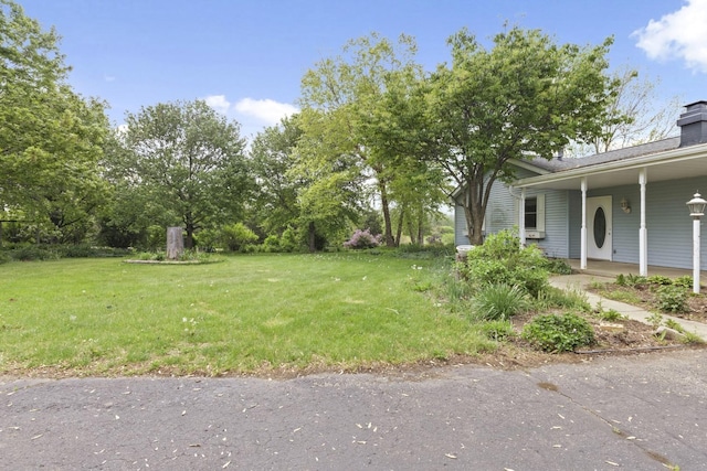 8530 N Kishwaukee Rd, Stillman Valley, IL 61084 - view of green lawn