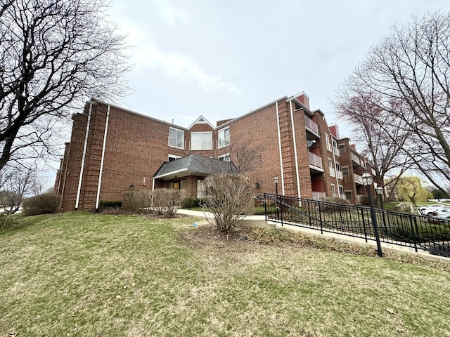 805 Leicester Rd Unit 103, Elk Grove Village, IL 60007 - photo 18