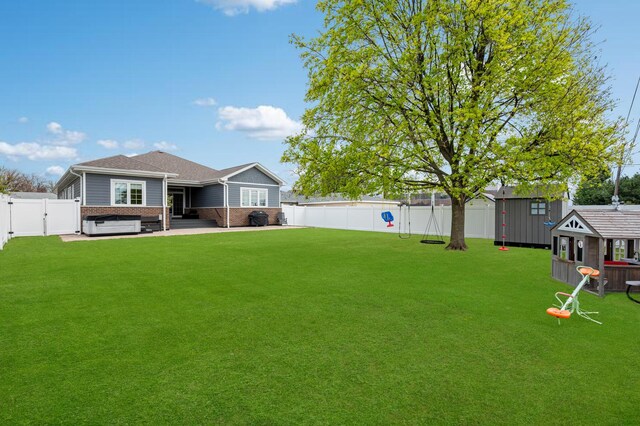 8029 98th St, Palos Hills, IL 60465 - view of yard with a hot tub and a patio area