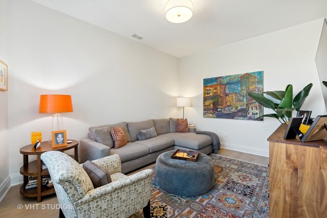 1110 W Schubert Ave Unit 303, Chicago, IL 60614 - photo 7