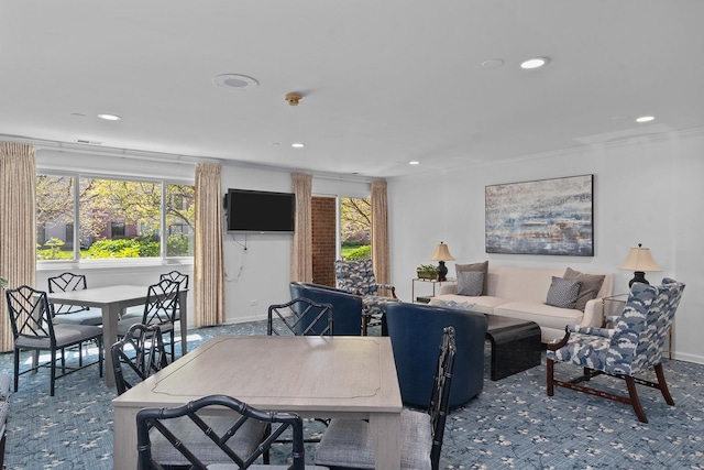 140 Franklin Pl Unit 106, Lake Forest, IL 60045 - living area featuring recessed lighting, carpet floors, crown molding, and baseboards