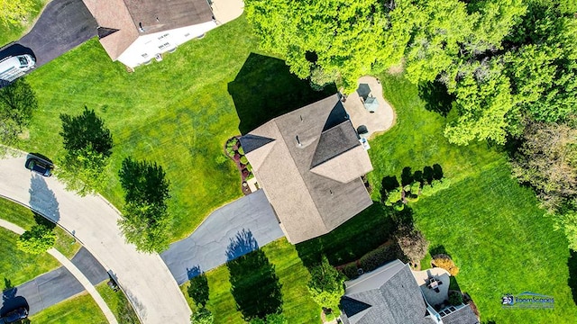 532 Nunda Trl, Crystal Lake, IL 60012 - drone / aerial view