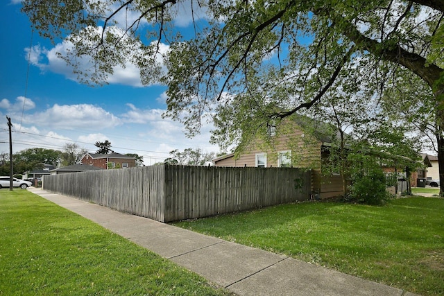 4200 Judd St, Schiller Park, IL 60176 - view of yard