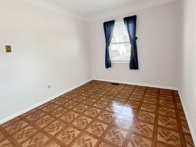 337 E Rose St, Glenwood, IL 60425 - unfurnished room featuring baseboards