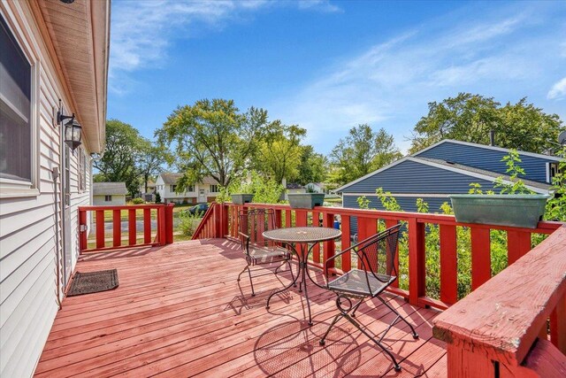 337 E Rose St, Glenwood, IL 60425 - view of wooden terrace