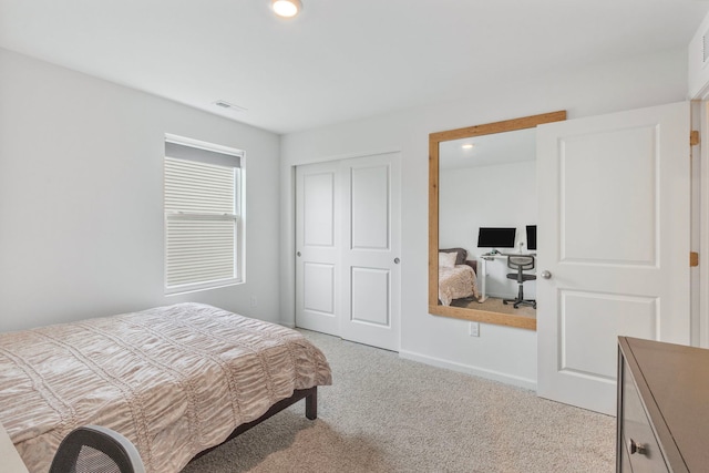 2461 Tahoe Ln, Pingree Grove, IL 60140 - bedroom with carpet floors, a closet, recessed lighting, and baseboards