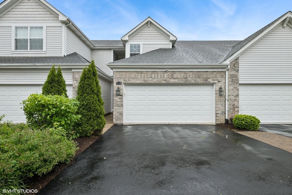 9158 Falcon Greens Dr, Lakewood, IL 60014 - photo 1