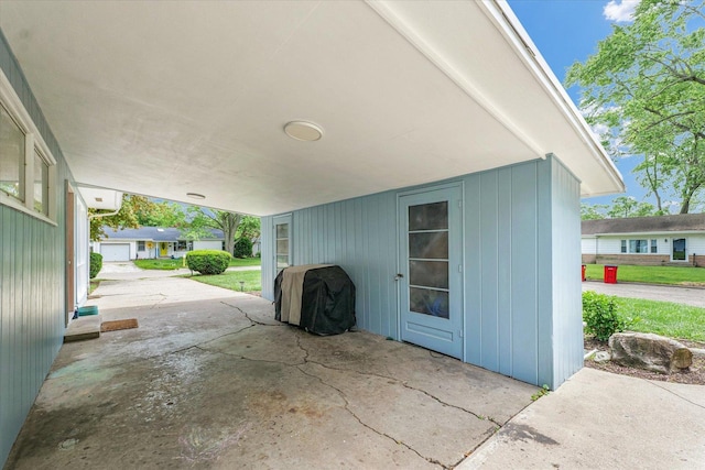 1602 Normandy Dr, Champaign, IL 61821 - view of garage
