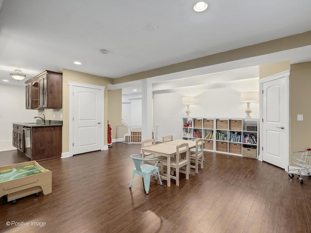 551 W 3rd St, Elmhurst, IL 60126 - dining area with dark wood-style floors, recessed lighting, and baseboards