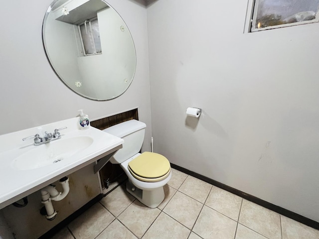 6968 W Diversey Ave Unit 7, Chicago, IL 60707 - half bath with toilet and tile patterned floors