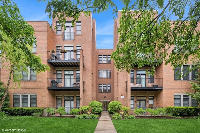 821 Foster St Unit 1N, Evanston, IL 60201 - view of apartment building / complex
