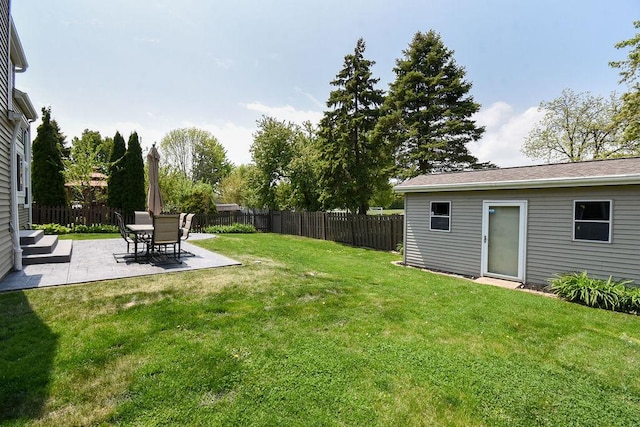 1112 Laurel Ln, Gurnee, IL 60031 - view of yard featuring a patio area