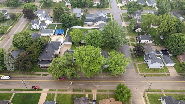 321 E Chamberlin St, Dixon, IL 61021 - aerial view of residential area
