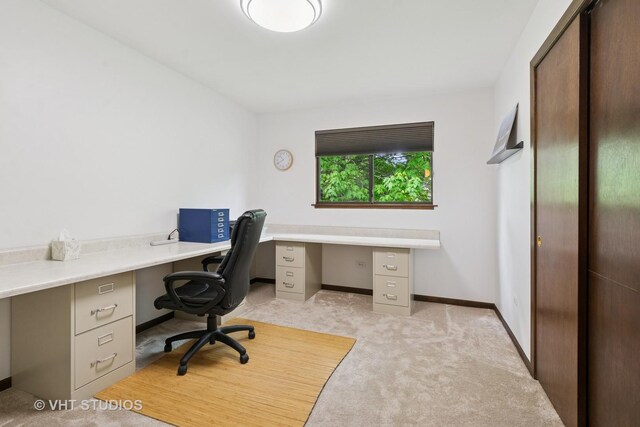 1809 Grant St, Evanston, IL 60201 - office area featuring light colored carpet and baseboards
