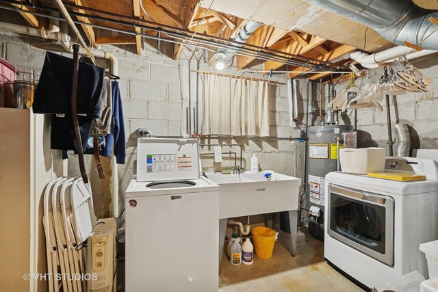 1809 Grant St, Evanston, IL 60201 - workout area with carpet, wooden walls, and recessed lighting