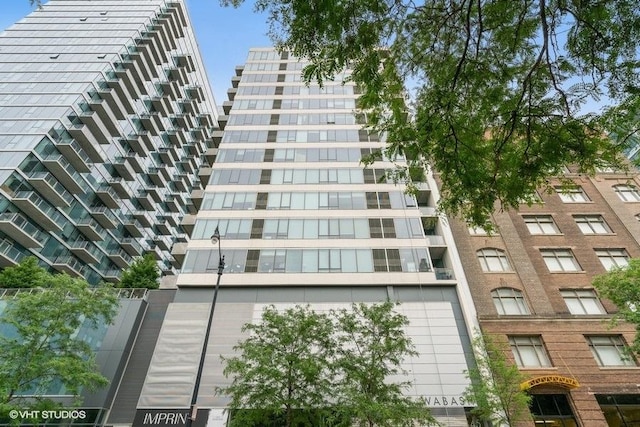 1345 S Wabash Ave Unit 1408, Chicago, IL 60605 - view of apartment building / complex