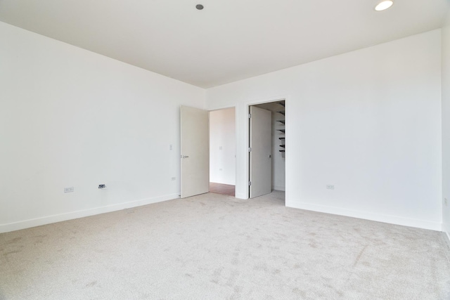 737 W Washington Blvd Unit 2702, Chicago, IL 60661 - empty room with light colored carpet and baseboards