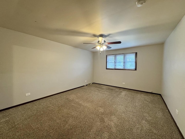 18013 Park Ave, Lansing, IL 60438 - unfurnished room featuring carpet flooring, a ceiling fan, and baseboards
