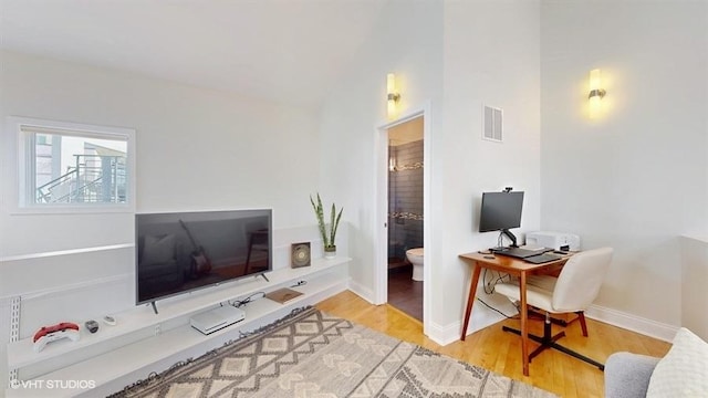 1508 Elmwood Ave Unit 3, Evanston, IL 60201 - office area featuring light wood-style flooring and baseboards