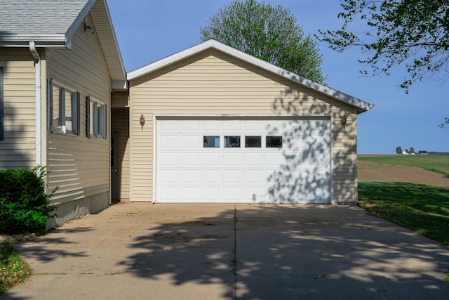 2056 Peek Home Rd, Dixon, IL 61021 - view of garage