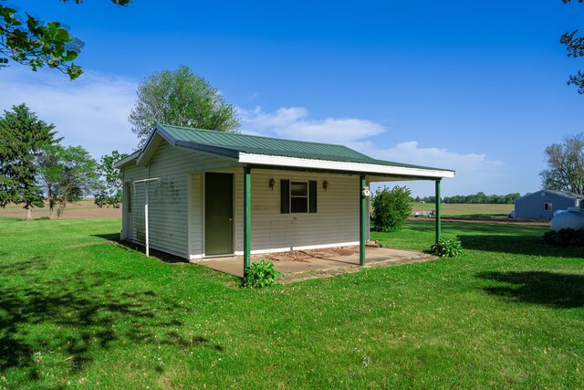 2056 Peek Home Rd, Dixon, IL 61021 - view of outdoor structure